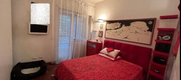 2 bedrooms Apartment in Rome, Italy No. 32401 4