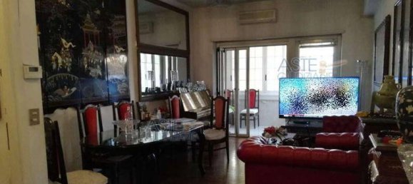 2 bedrooms Apartment in Rome, Italy No. 32401 13