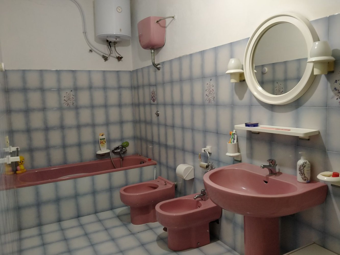 4غرفة منزل في Montemiletto, Italy رقم 255382