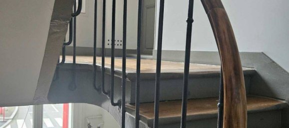 Studio in Les Lilas, France No. 333690 11