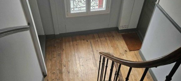 Studio in Les Lilas, France No. 333690 12