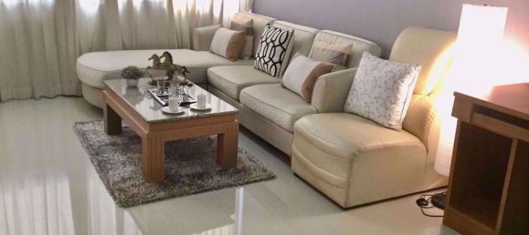 2 Schlafzimmer Eigentumswohnung in Huai Khwang, Thailand, Nr. 4801 3