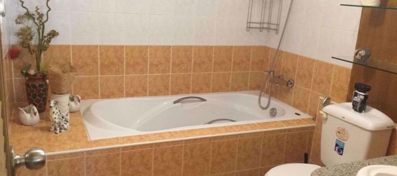 2 Schlafzimmer Eigentumswohnung in Huai Khwang, Thailand, Nr. 4801 9