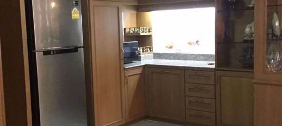 2 Schlafzimmer Eigentumswohnung in Huai Khwang, Thailand, Nr. 4801 10