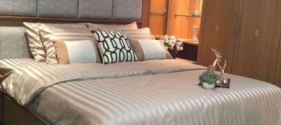 2 Schlafzimmer Eigentumswohnung in Huai Khwang, Thailand, Nr. 4801 7