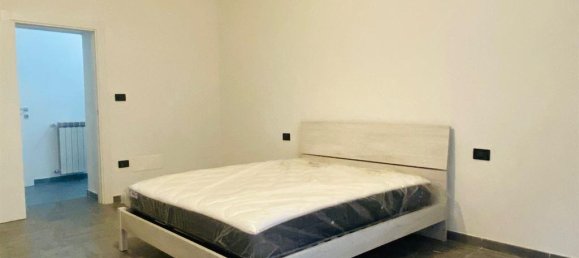 1 bedroom Apartment in Faenza, Italy No. 352766 4