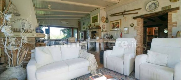 Дом с 9 спальнями в Урбино, Италия № 267181 26