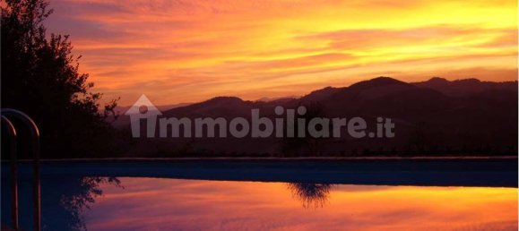 Дом с 9 спальнями в Урбино, Италия № 267181 16