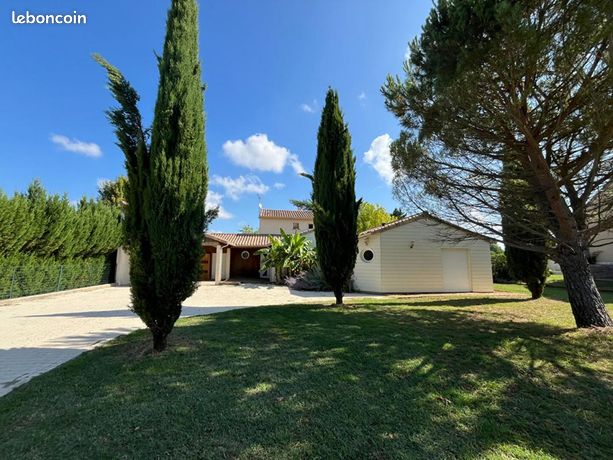 Casa de 4 dormitorios en Vienne, France No. 315870