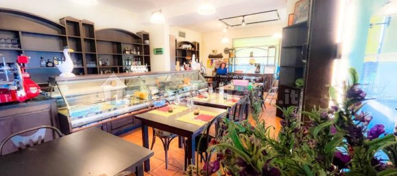 5-Zimmer Gewerbliche Immobilie in Noceto, Italy, Nr. 11872 6