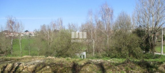 750m² Land in Felgueiras, Portugal No. 57727 3