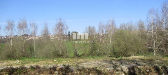 750m² Land in Felgueiras, Portugal No. 57727 4