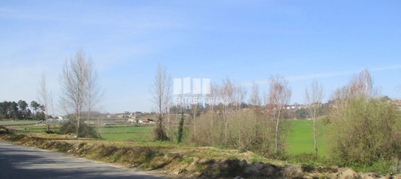 750m² Land in Felgueiras, Portugal No. 57727 9