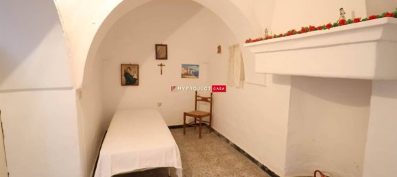 4 bedrooms House in Martina Franca, Italy No. 276573 7