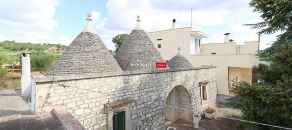 4 bedrooms House in Martina Franca, Italy No. 276573 2