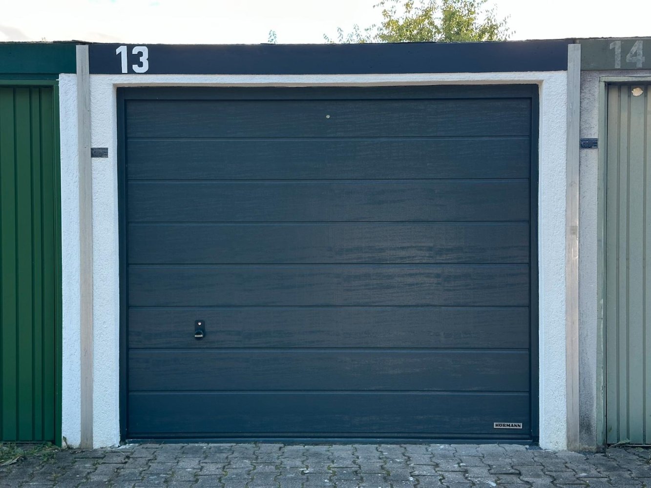  موقف سيارات في Ludwigsburg, Germany رقم 279596