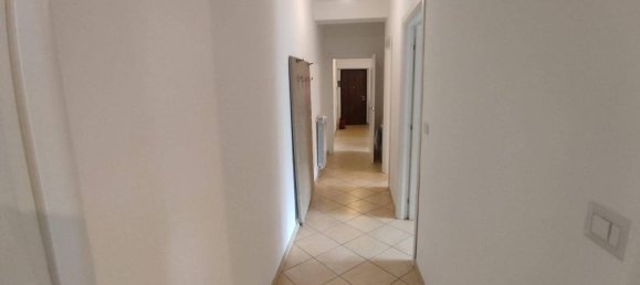 4غرفة شقة في L'Aquila, Italy رقم 175031 6