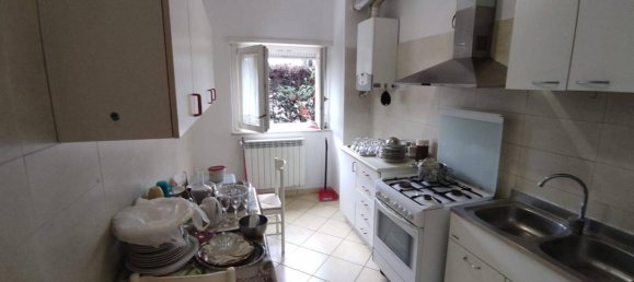 4غرفة شقة في L'Aquila, Italy رقم 175031 26