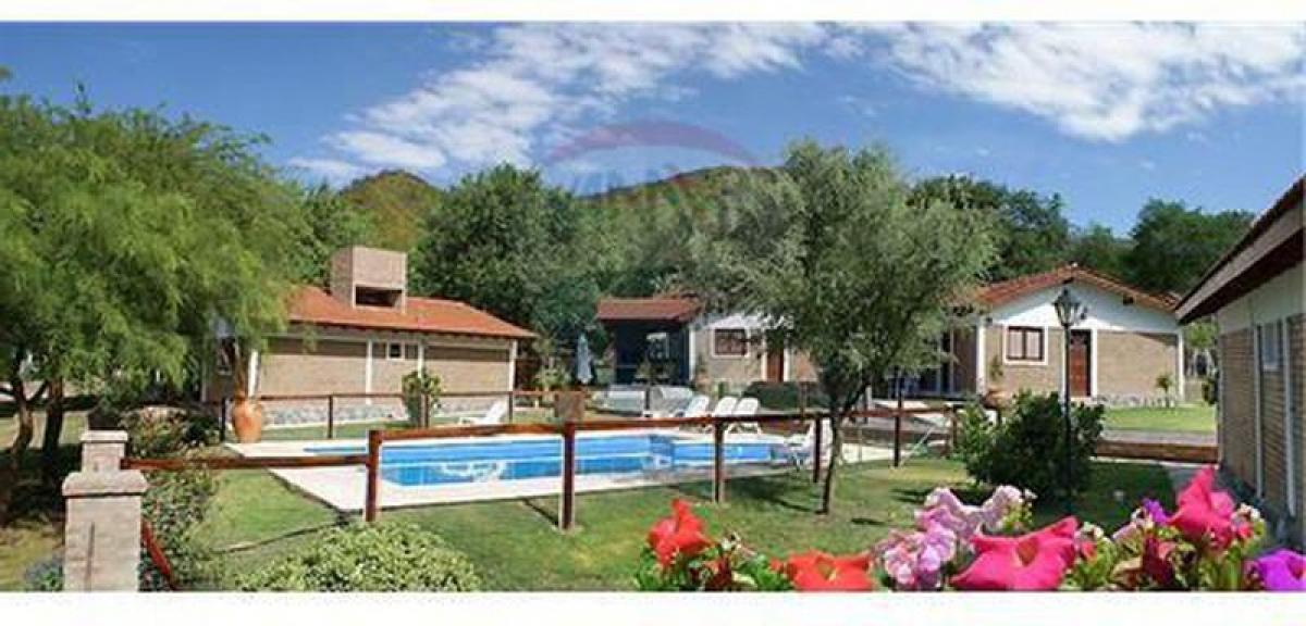 11 bedrooms House in Cordoba, Argentina No. 51331