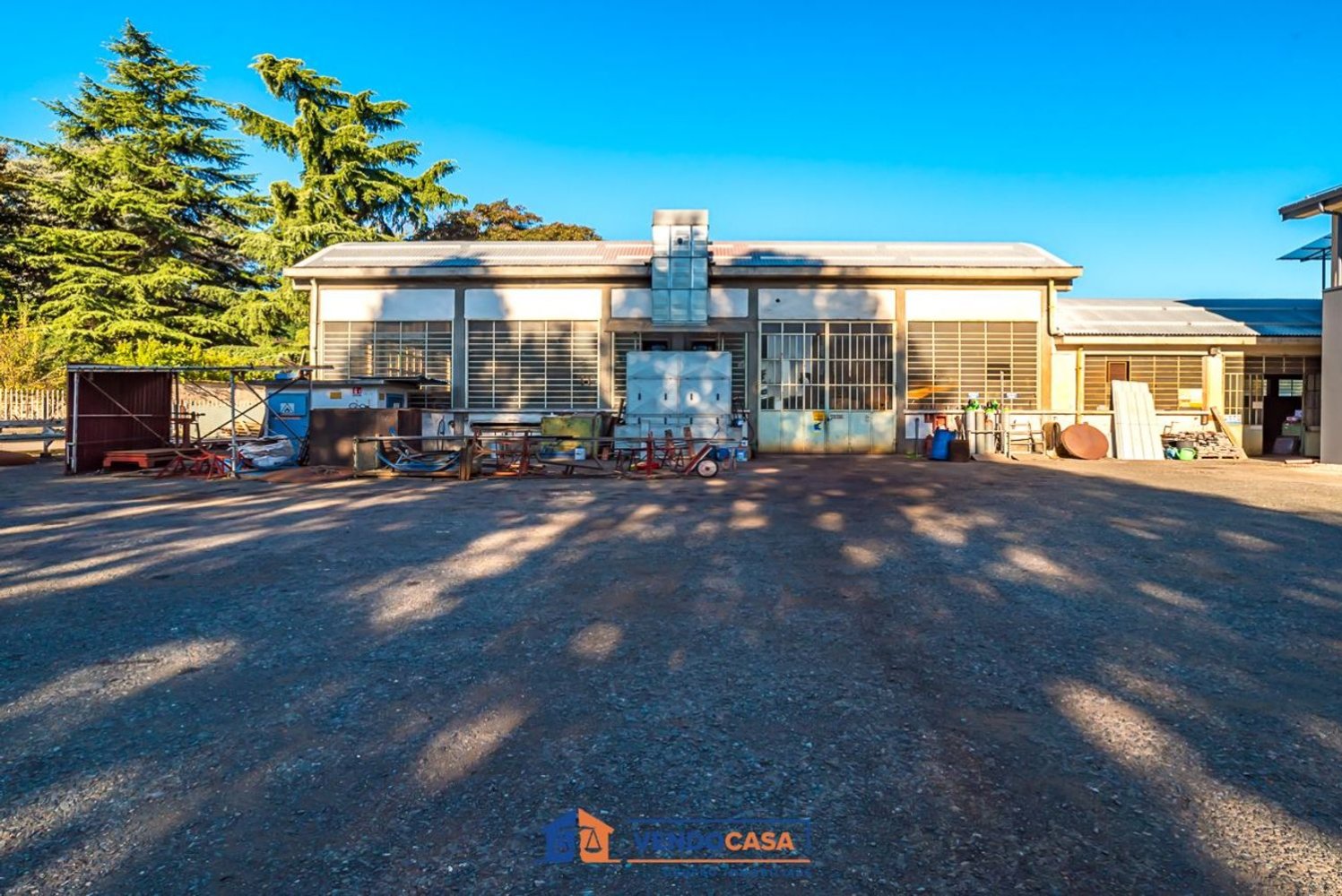  مستودع في Manta, Italy 800متر مربع رقم 115596