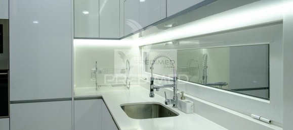 Дом с 4 спальнями в Алмада, Португалия № 15229 13