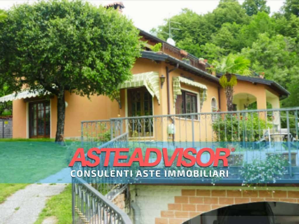 3 chambres Villa à Porlezza, Italy No. 2796