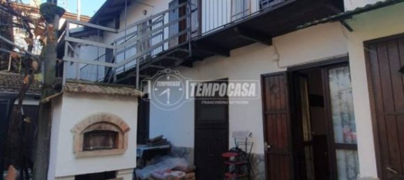 2 bedrooms House in Rubiana, Italy No. 81423 17