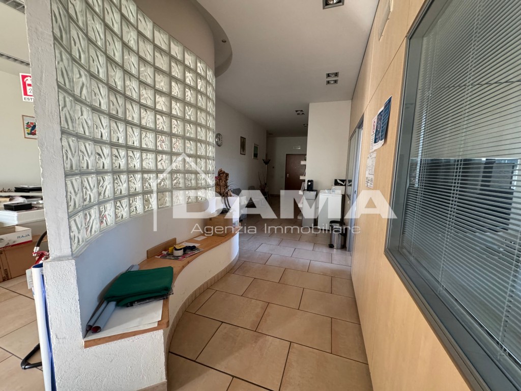 8 chambres Bureau à Forlì, Italy No. 69478