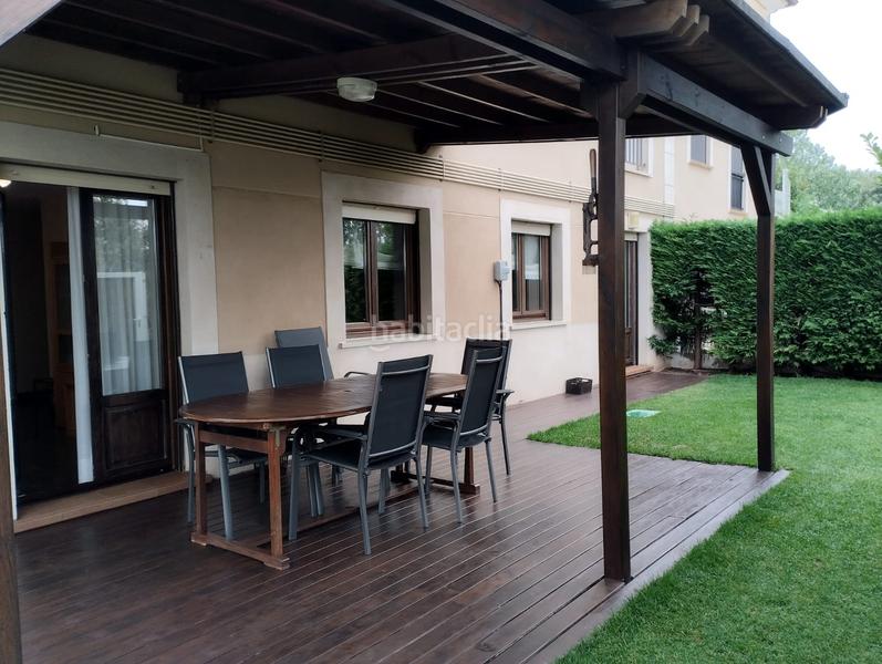 3 bedrooms Apartment in Sojuela, Spain No. 251937