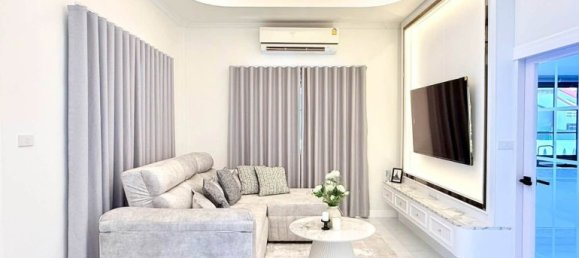 3 bedrooms House for sale in Pattaya, Chonburi, Eastern Thailand, Thailand № 165863 10