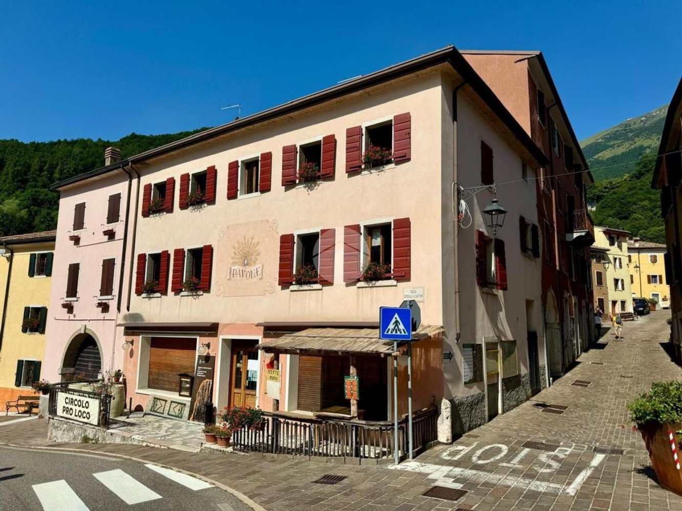 12 Schlafzimmer Haus in Ferrara di Monte Baldo, Italy, Nr. 382804