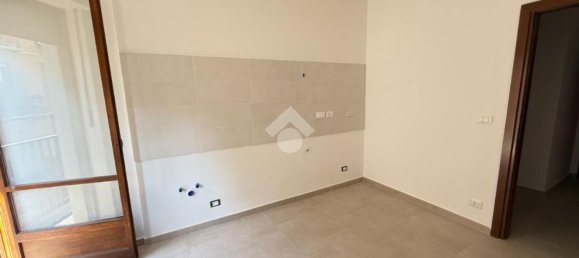 2 Schlafzimmer Wohnung in Turin, Italy, Nr. 379499 23