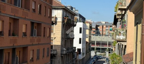 2 Schlafzimmer Wohnung in Turin, Italy, Nr. 379499 25