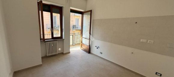 2 Schlafzimmer Wohnung in Turin, Italy, Nr. 379499 12