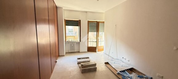 2 Schlafzimmer Wohnung in Turin, Italy, Nr. 379499 39