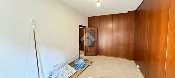 2 Schlafzimmer Wohnung in Turin, Italy, Nr. 379499 9