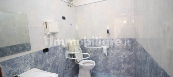 3 rooms Office in San Benedetto del Tronto, Italy No. 301199 7