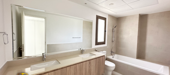 3 bedrooms Townhouse in Town Square, UAE No. 33948 8