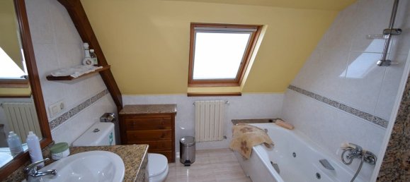 Dúplex de 4 dormitorios en Miño, Spain No. 165004 38