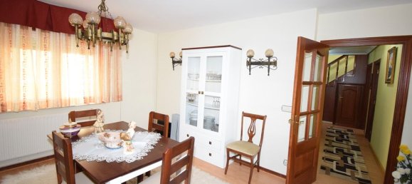 Dúplex de 4 dormitorios en Miño, Spain No. 165004 25