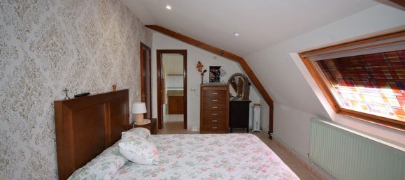 Dúplex de 4 dormitorios en Miño, Spain No. 165004 39