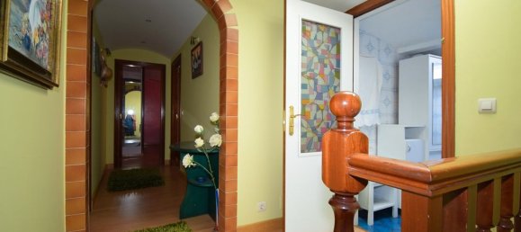 Dúplex de 4 dormitorios en Miño, Spain No. 165004 30