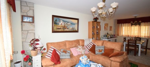 Dúplex de 4 dormitorios en Miño, Spain No. 165004 11