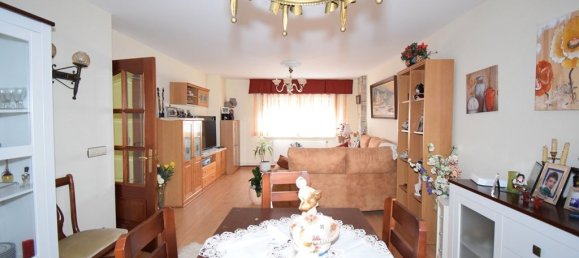 Dúplex de 4 dormitorios en Miño, Spain No. 165004 27