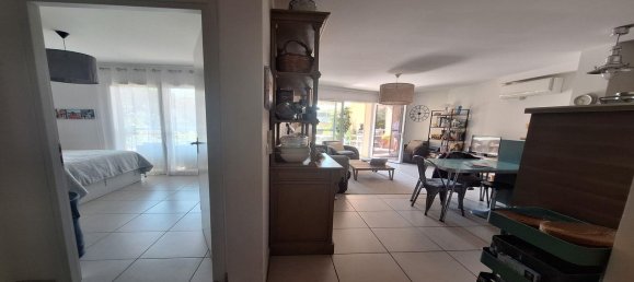 2 bedrooms Apartment in Sainte-Maxime, France No. 303909 5