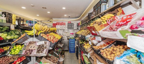 76m² Commercial property in Sintra, Portugal No. 64048 11