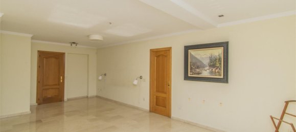 4 bedrooms House in Marbella, Spain No. 161933 28