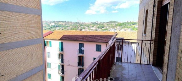 1 bedroom Apartment in Campobasso, Italy No. 306541 9