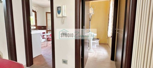 3 bedrooms Villa in Pietrasanta, Italy No. 374517 9