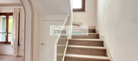 3 bedrooms Villa in Pietrasanta, Italy No. 374517 10